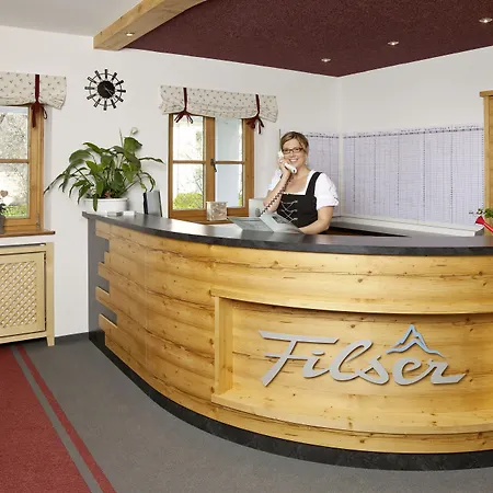 فندق Filser